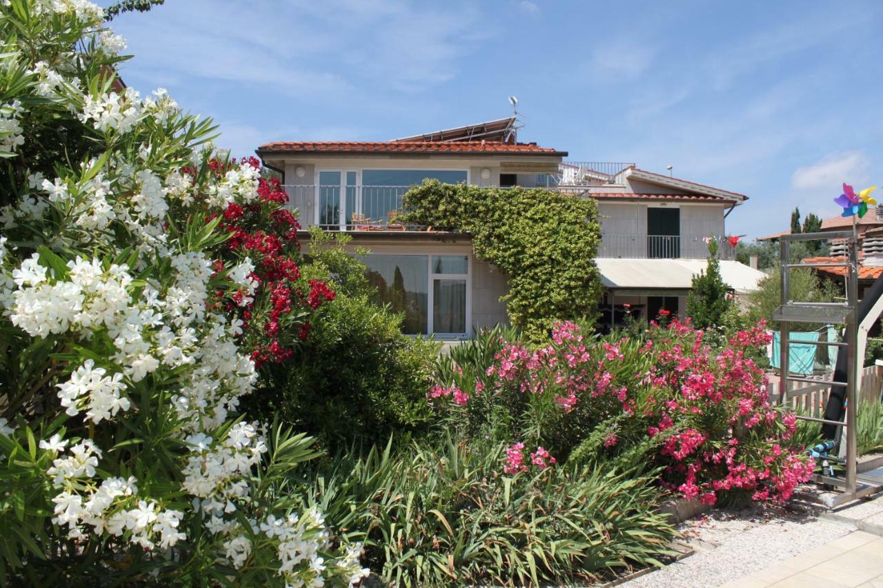 Holiday Home Villa Bobolino モンテルーポ・フィオレンティーノ エクステリア 写真