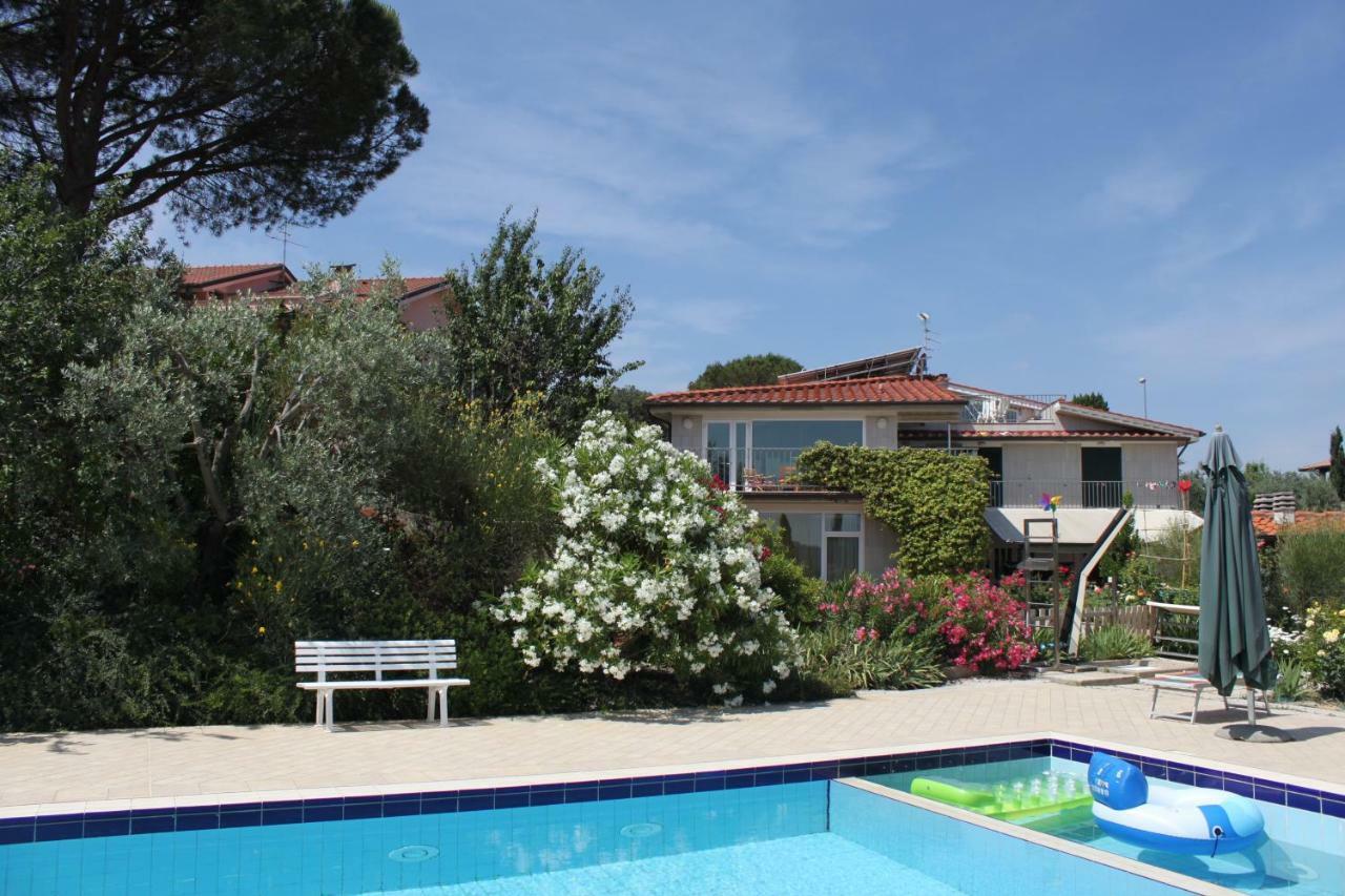 Holiday Home Villa Bobolino モンテルーポ・フィオレンティーノ エクステリア 写真