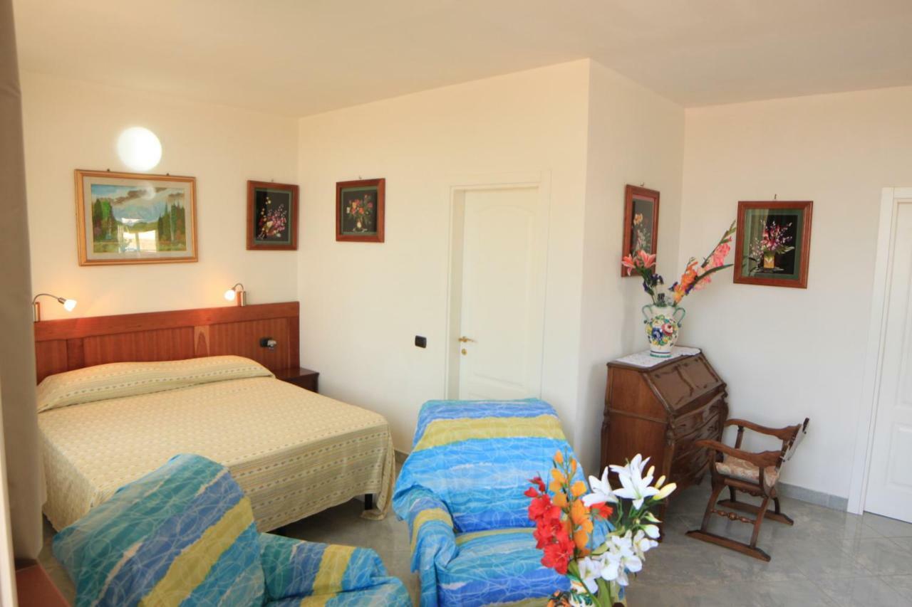 Holiday Home Villa Bobolino モンテルーポ・フィオレンティーノ エクステリア 写真