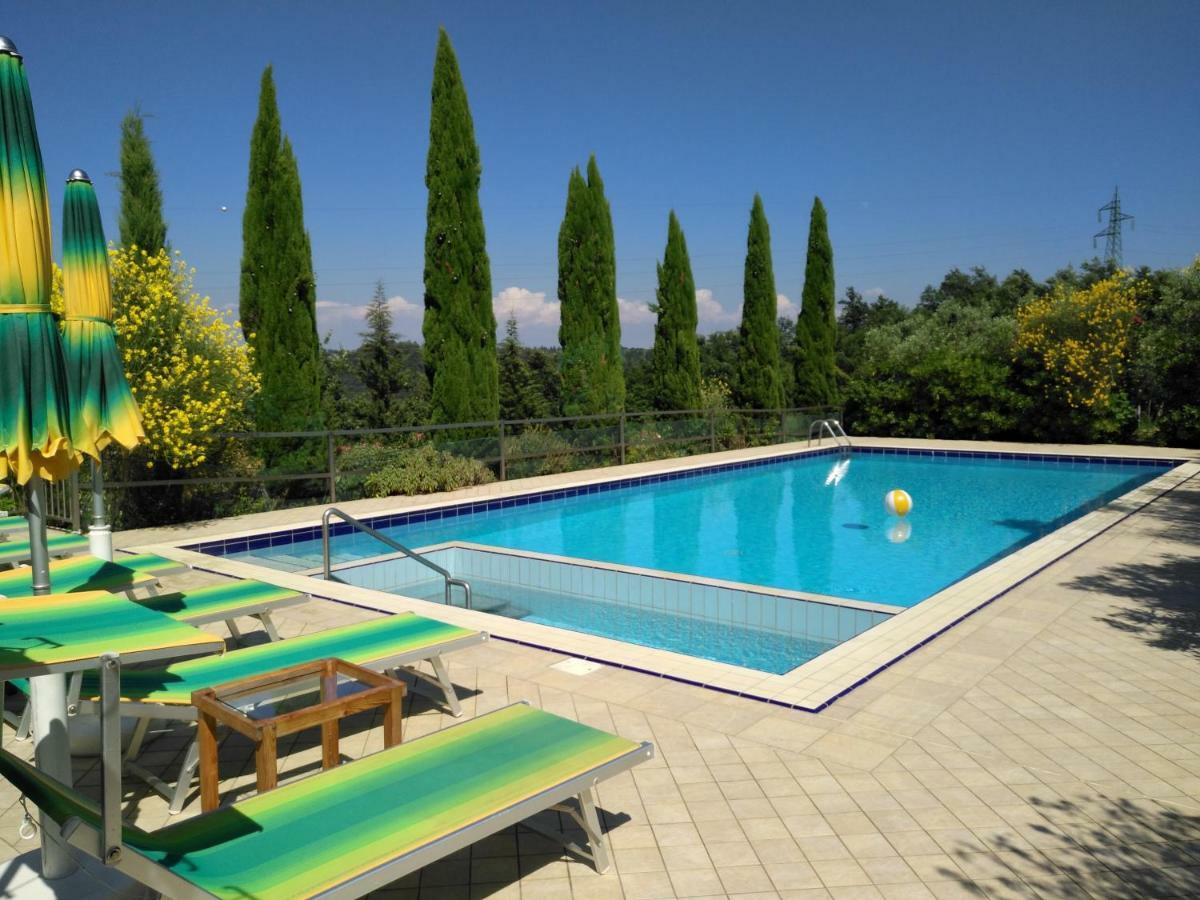 Holiday Home Villa Bobolino モンテルーポ・フィオレンティーノ エクステリア 写真